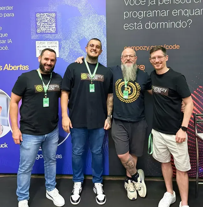 Momento de networking no Front in Floripa